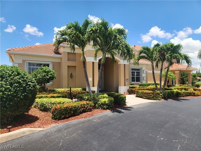 Building Photo - 9270 Belleza Way Unit 105