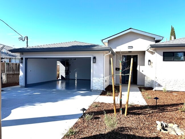 Photo - 3955 Haven Ave