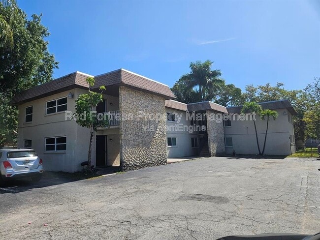 Building Photo - 4331 Glenwood Ave