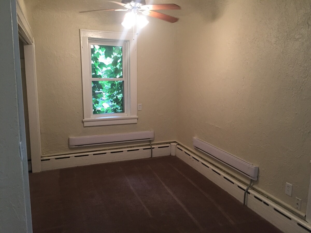 Photo - 815 E Locust St Unit 815-A E. Locust (Studio)