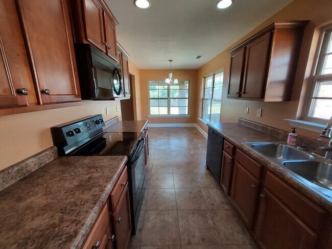 Photo - 168 Harold Murphy Dr