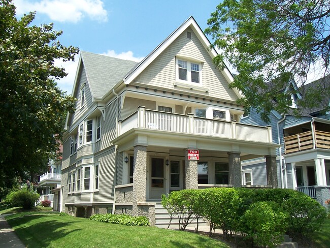 Photo - 1900 E Newberry Blvd Townhome
