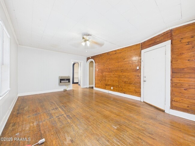 Photo - 324 General Mouton Ave