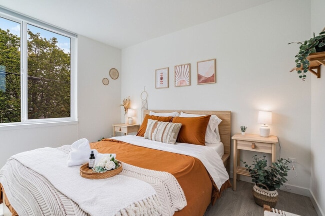 Photo - 1414 E Howell St Unit ID1035992P