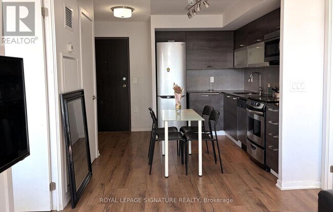 Photo - 36 Lisgar St Unité 2018