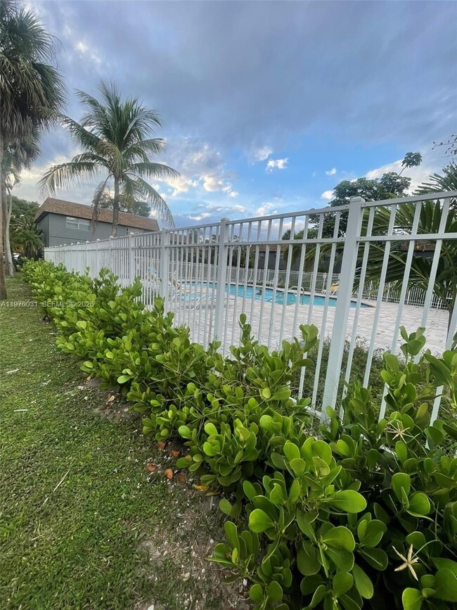 Photo - 4730 NW 9th Dr