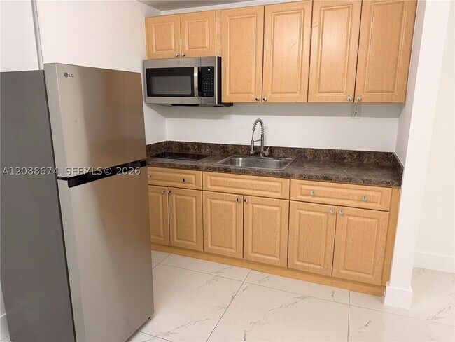 Photo - 3354 NW 50th St Unit 2