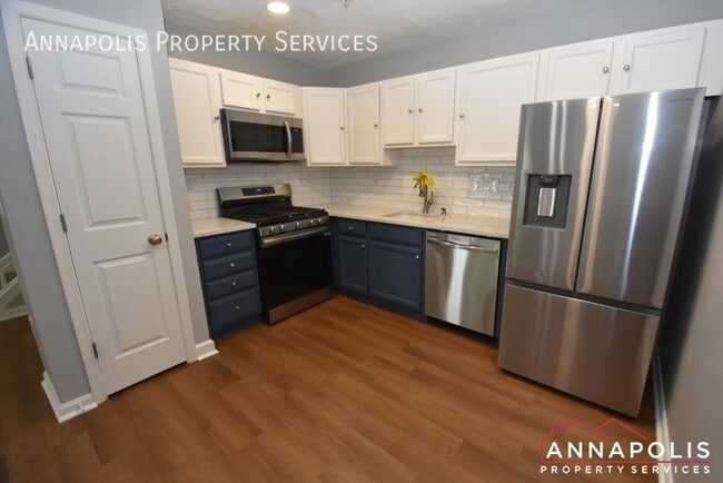 Photo - 8031 Brookstone Ct