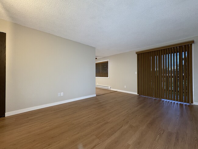 Viviendo - 22819 15th Ave SE Unidad 3