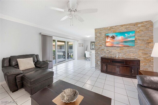 Building Photo - 1155 Sandpiper St Unit G6 Rental
