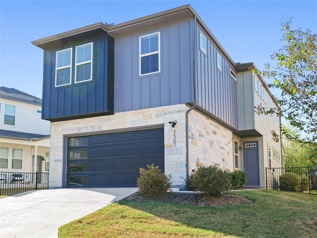Photo - 7507 Harmony Shoals Bnd