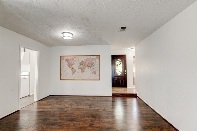 Photo - 3726 Acorn Run Ln