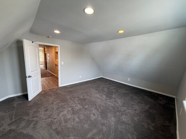 Photo - 7803 Dearborn Ave Unit 3