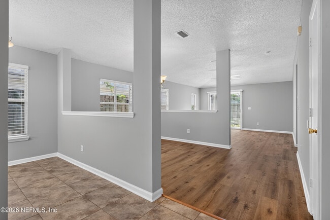 Photo - 1108 Hidden Cove Cir S