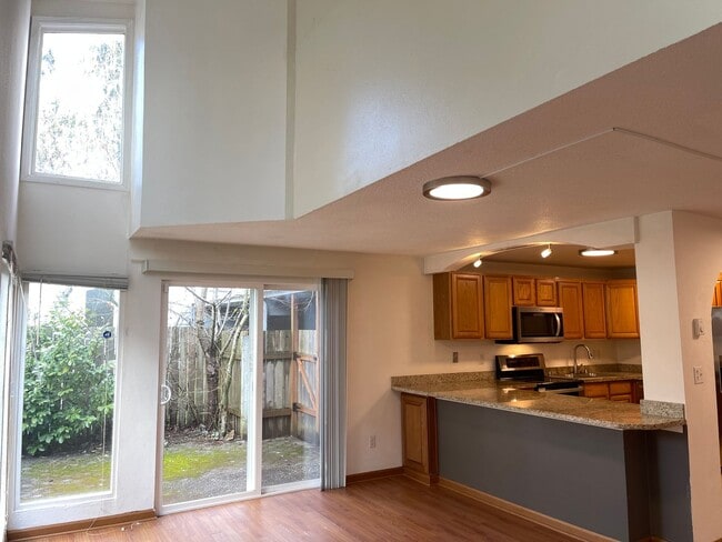 Building Photo - CLICK "REQUEST A TOUR" NOW! Rental