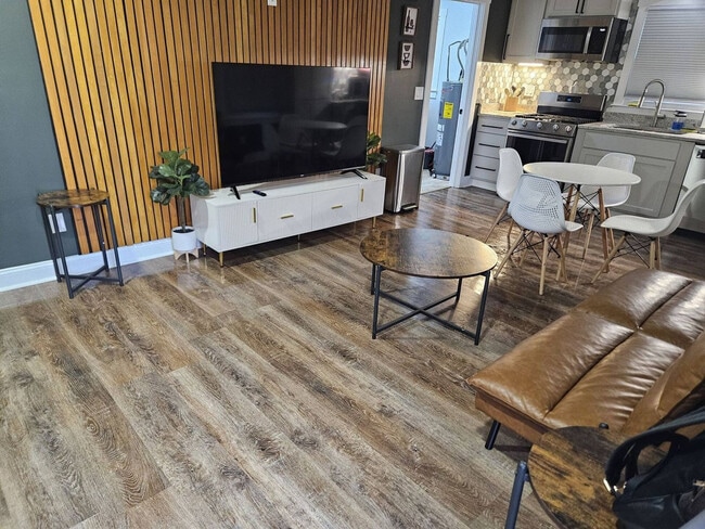 Photo - 122 Malone Dr Unit SI FL1-ID1345543P