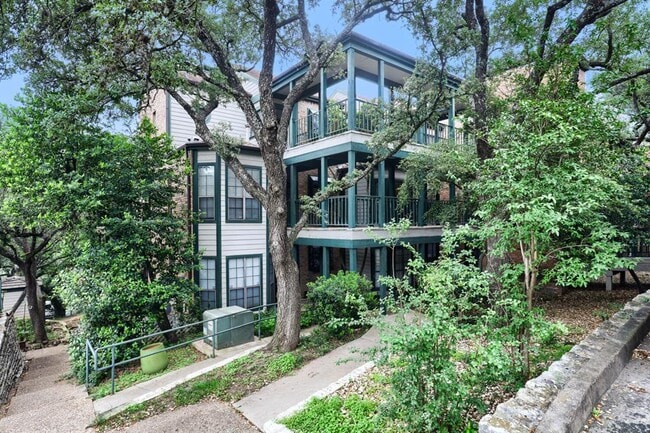 1741 Spyglass Dr Unit 1-223