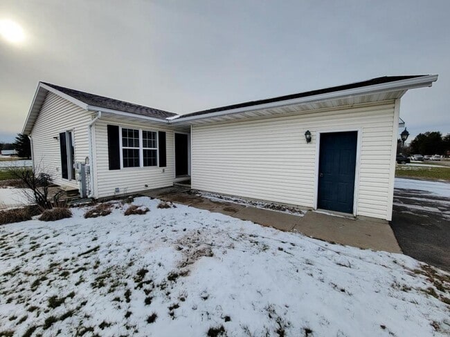 Building Photo - 6913 Feith Ave