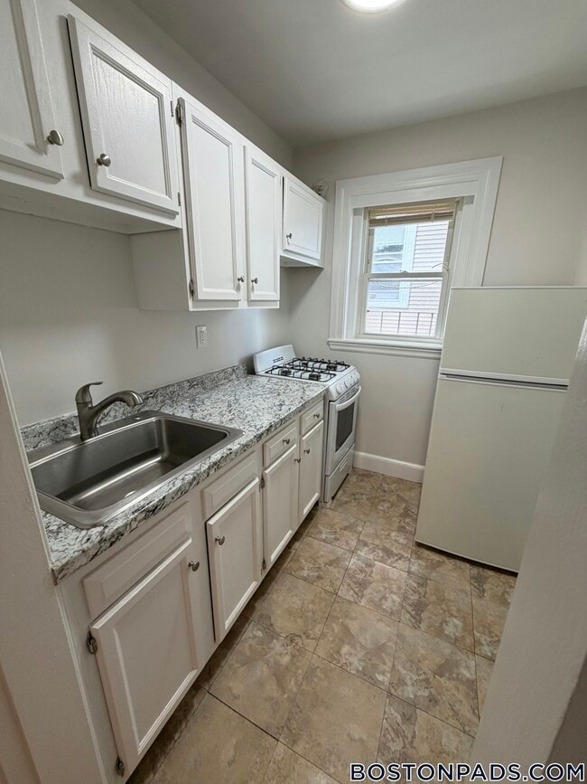 Photo - 95 Adams St Unit 8
