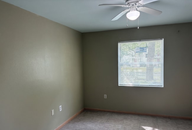 Photo - 3028 Parkway Blvd