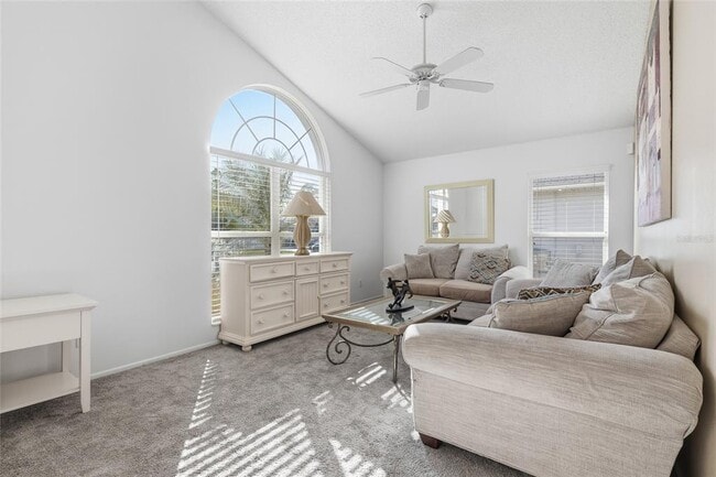 Photo - 8619 Knottingham Dr