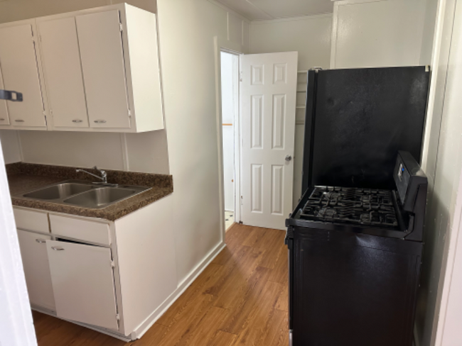 Photo - 1619 5th Ave Unidad A