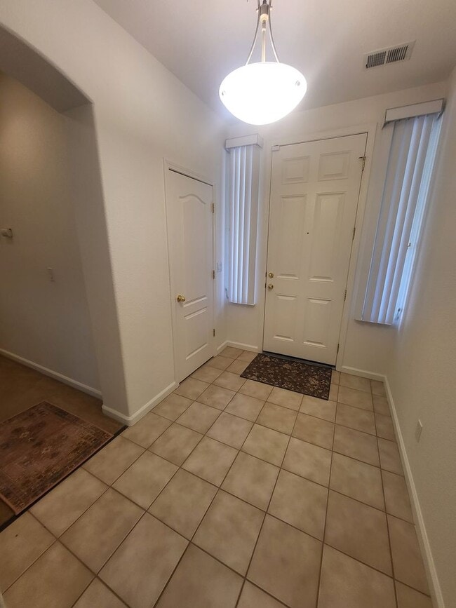 Photo - 1903 Teal Dr
