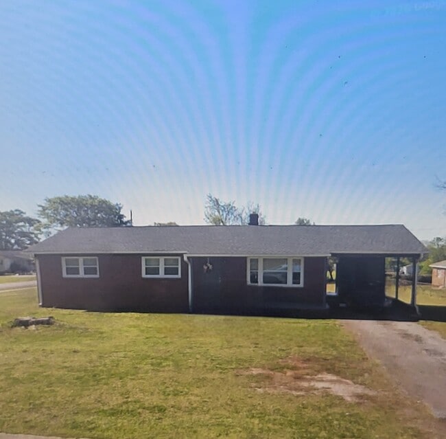Building Photo - Cowpens