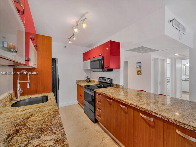 Photo - 100 Lincoln Rd Unit 308