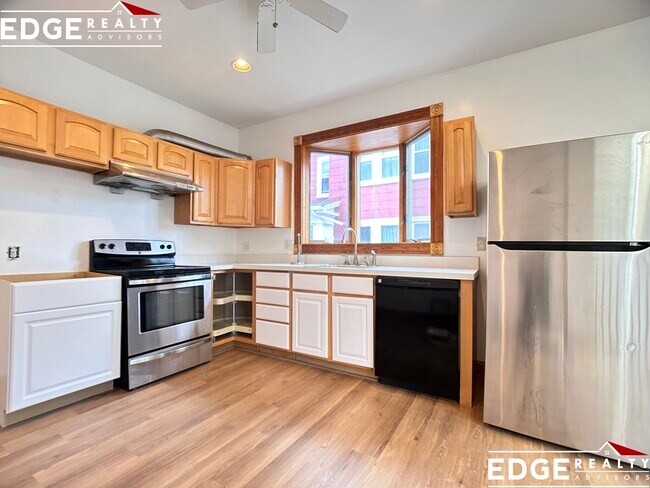 Photo - 25 Newcastle Rd Unit 1