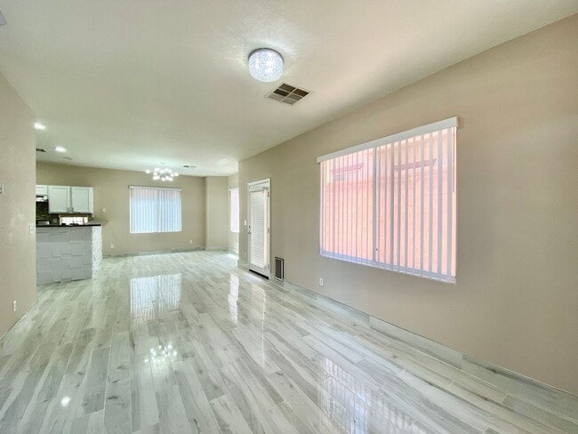 Photo - Nice 2-story single-family house with 3 Bedrooms, 2.5 Bathrooms