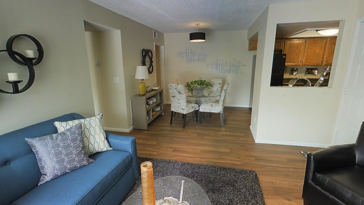 Photo - Woodland Hills Apartments