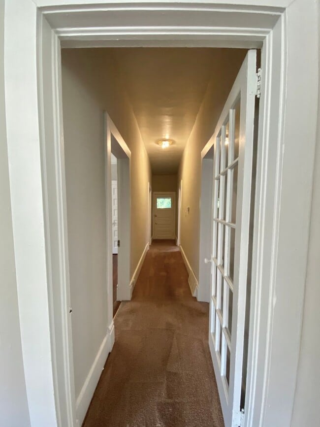 Photo - wood818 Unit 818