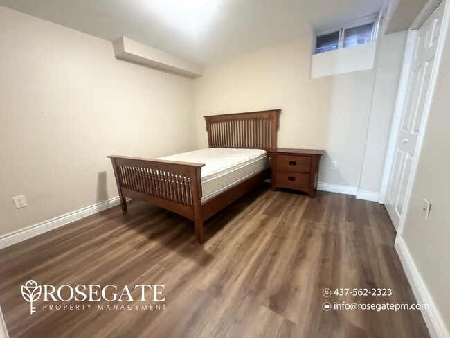 Photo - 2-Bedroom Basement Apartment with Internet & Parking in Mississauga Unité 2