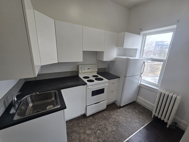 501 McMillan Ave Unit 25