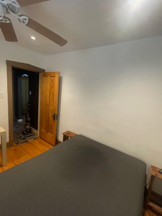 Door to House - 2407 Grove Ave Unit West Bedroom