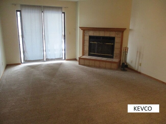 Photo - Second-Story Apartment Near Horsetooth! Unit B201