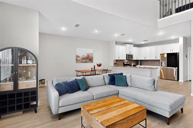 Photo - 1848 Indigo Ln