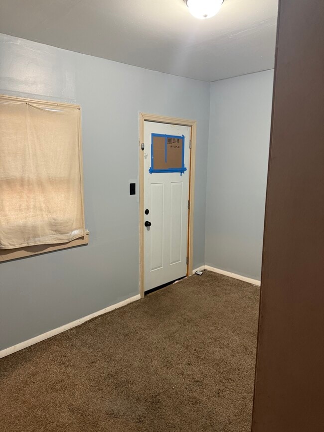 Living Room - 427 S Pearl St Unit 3rd Fl