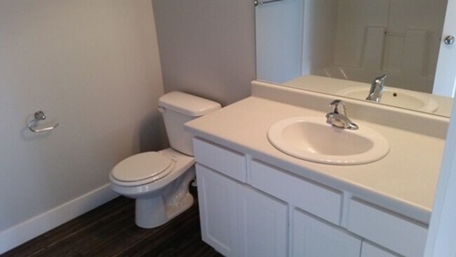 2212 W Main St Unit A #203