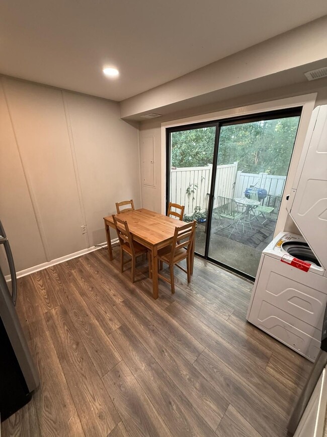 Photo - 2823 Chablis Cir