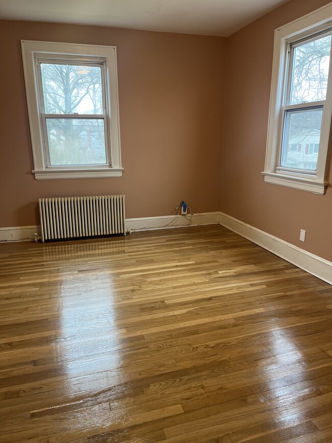 Photo - 1727 Madison Ave Unit 2nd floor