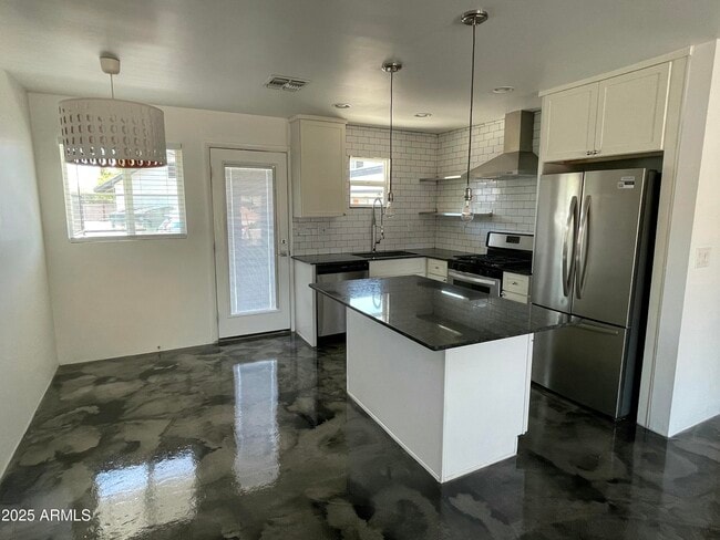Building Photo - 3416 N 37th St Unit 1 Rental
