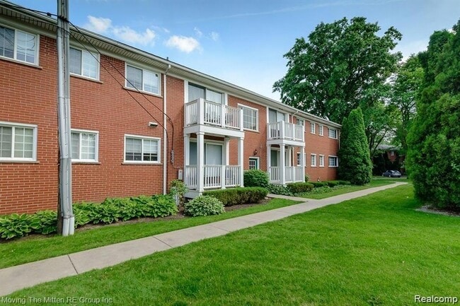 Photo - 487 N Eton St Unidad B 6