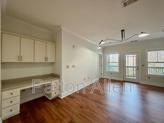 Photo - 9 Kenilworth Unit #202