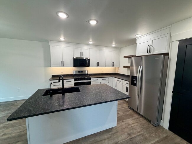 Photo - 3 B Raven Rdg Rd Unit B