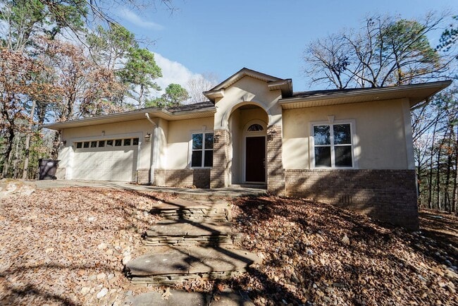 Photo - Beautiful private home with a great layout, beautiful wooded views and serene setting. Call 501-9...