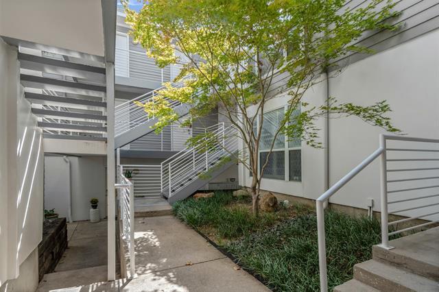 Building Photo - 3711 Holland Ave Unit 305