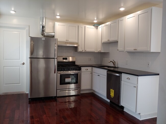 Photo - 301 National Ave NW Unidad 2