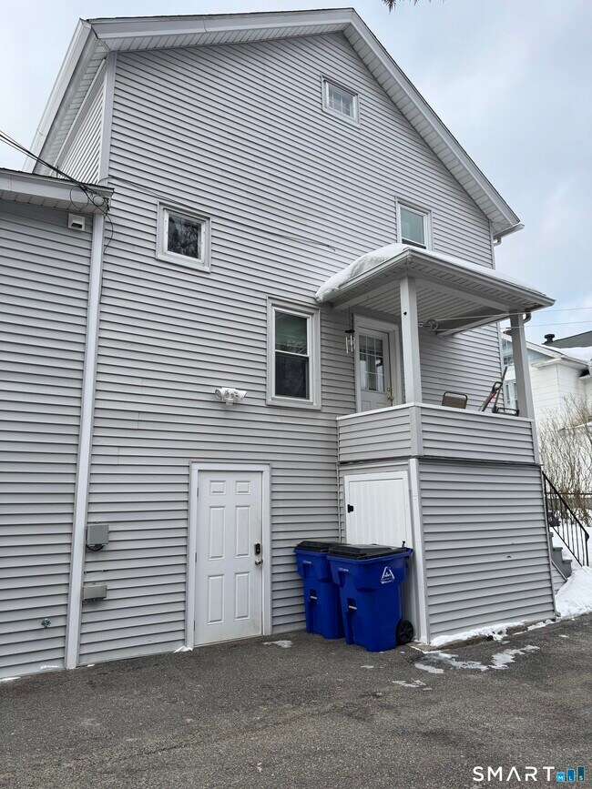 Photo - 91 Williams Ave